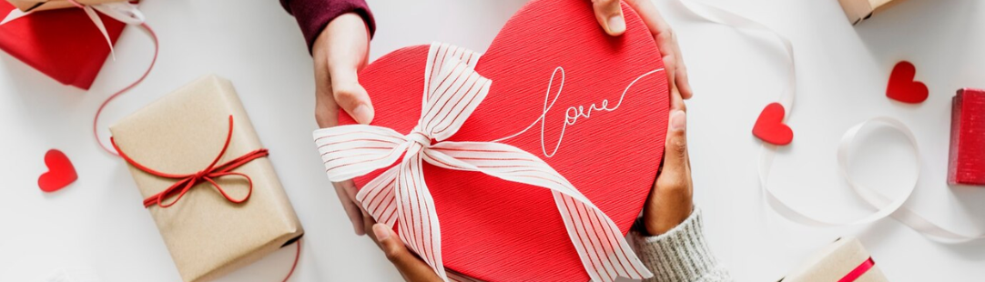San Valentino: come festeggiarlo e tante idee regalo