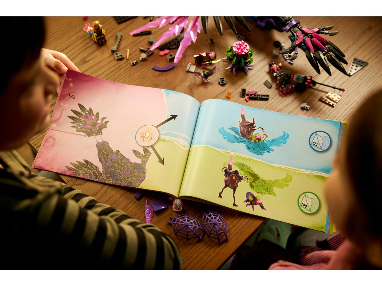 LEGO DREAMZzz Corvo di Mezzanotte della Mai-Strega, Giocattolo d'Avventura Trasformabile in Casa o Ragno, Giochi Creativi per Bambini e Bambine da 9 Anni in su con 6 Personaggi, Idea Regalo 71478