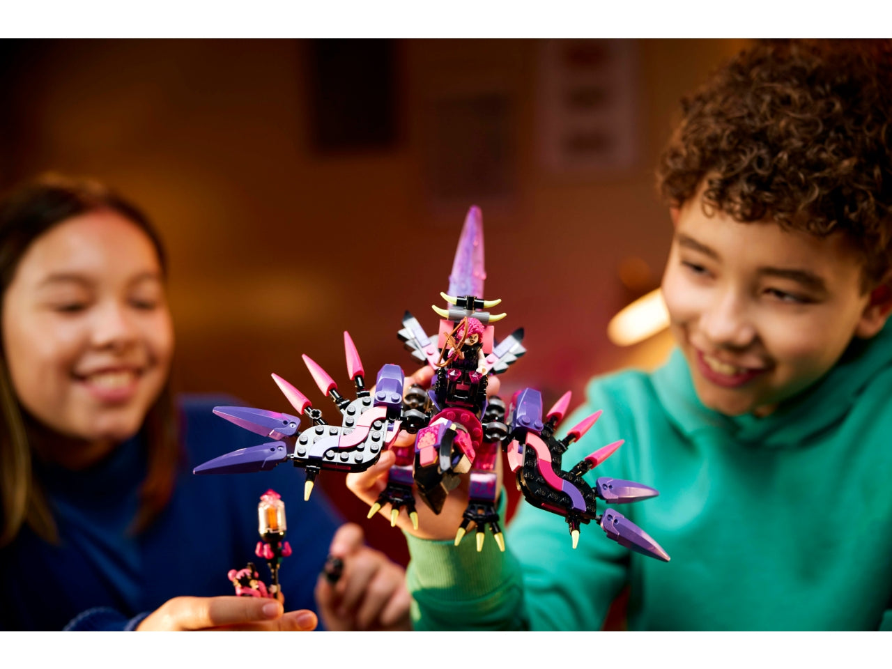 LEGO® DREAMZzz - Collezione libera lâimmaginazione e consente ai giovani sognatori di scegliere le proprie avventure mentre costruiscono creature e veicoli fantastici Le creature da incubo della Mai-Strega per i bambini dai 9 anni in su 71483