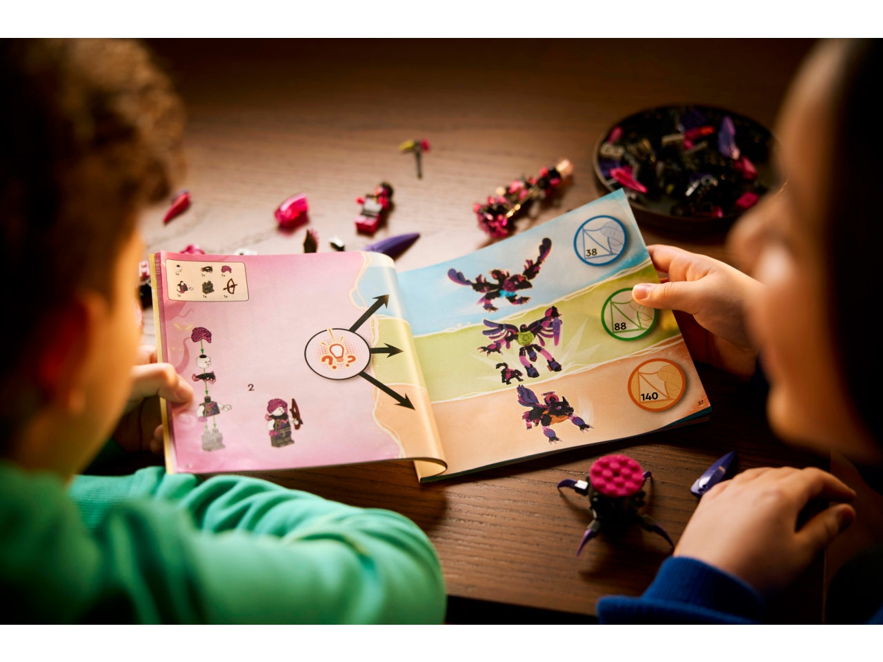 LEGO® DREAMZzz - Collezione libera lâimmaginazione e consente ai giovani sognatori di scegliere le proprie avventure mentre costruiscono creature e veicoli fantastici Le creature da incubo della Mai-Strega per i bambini dai 9 anni in su 71483