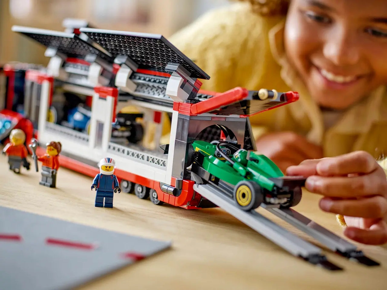 Lego City Formula 1086 pezzi per età 8+ 60445