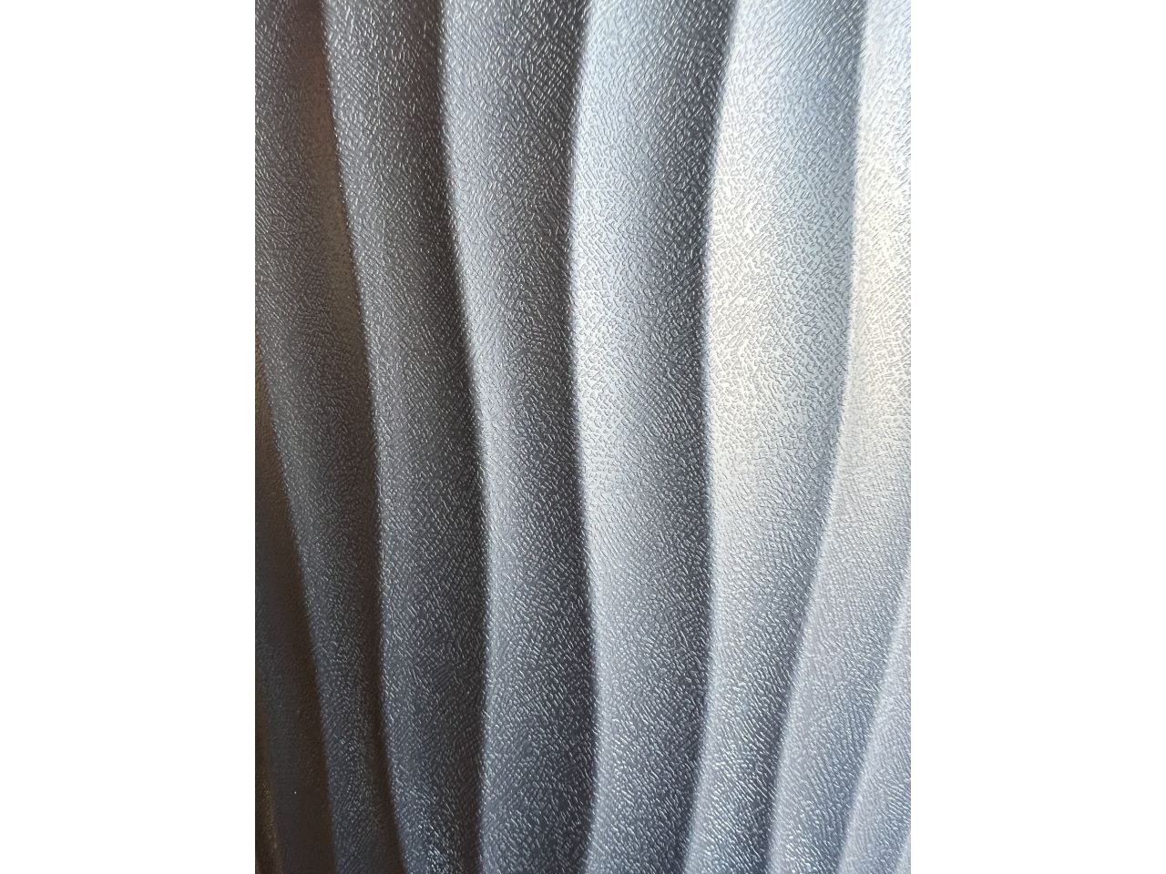 Vaso onda d.25cm colore ghiaccio