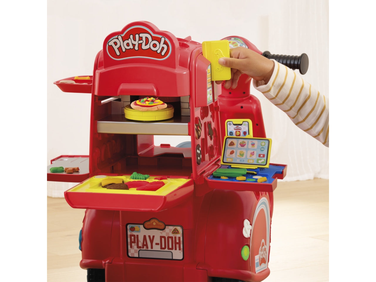 Pasta Modellabile Play-Doh Pizza Delivery Scooter: Set per Bambini 3+ | Dimensioni 20,3x62,2x43,2 - Hasbro