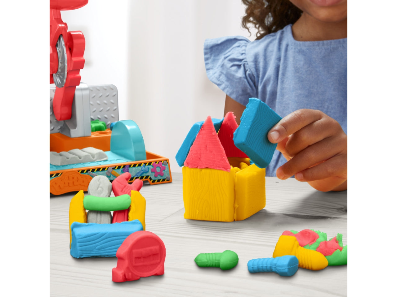 Play-doh Banco da lavoro set da gioco di pasta modellabile - Hasbro