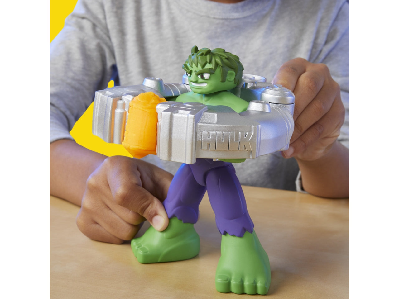 Play-doh hulk smashsquish