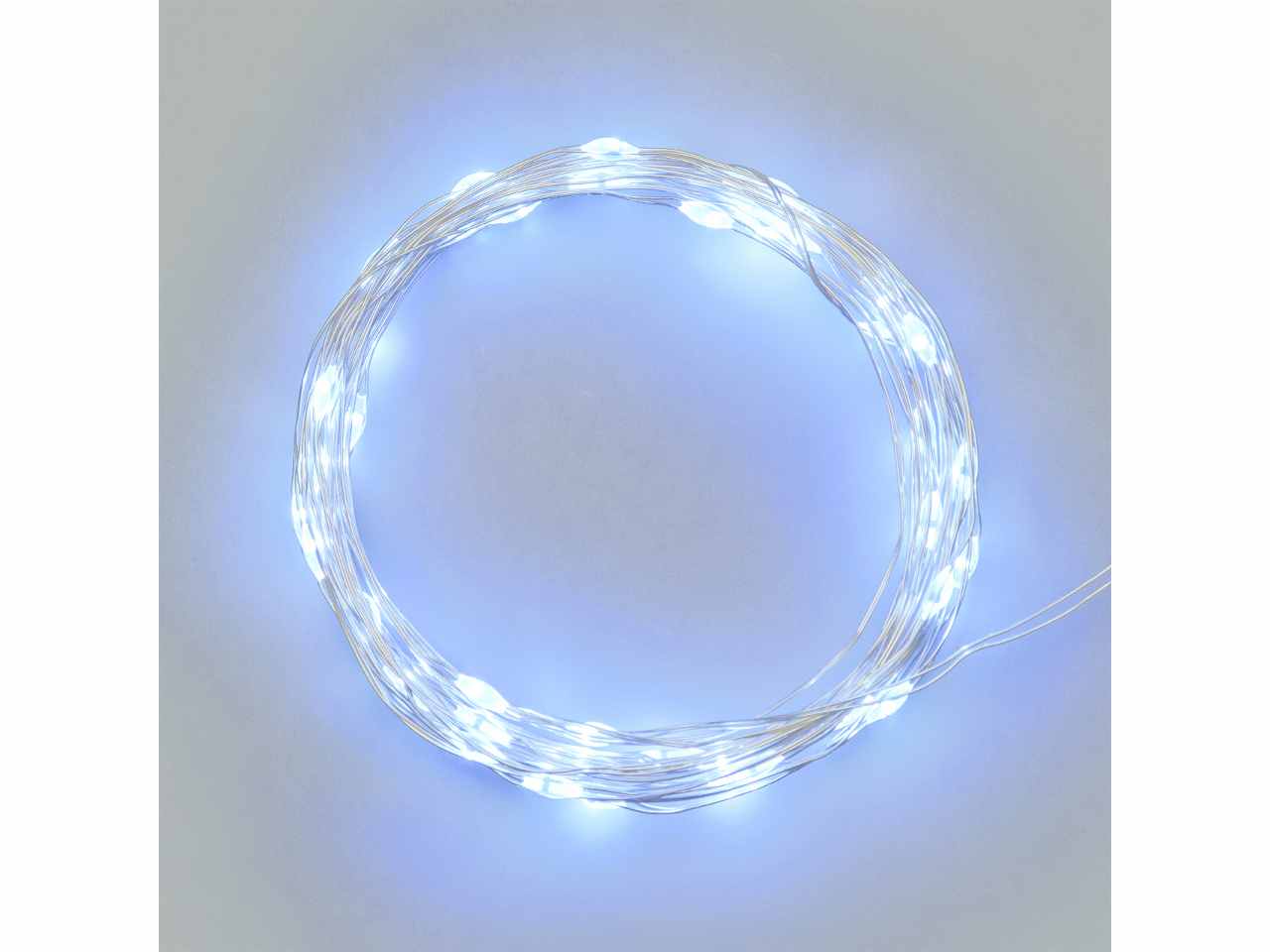 Filo metallo argento 4mt con 40micro led bianco freddo luce fissa a batteria 2xcr2032 incluse