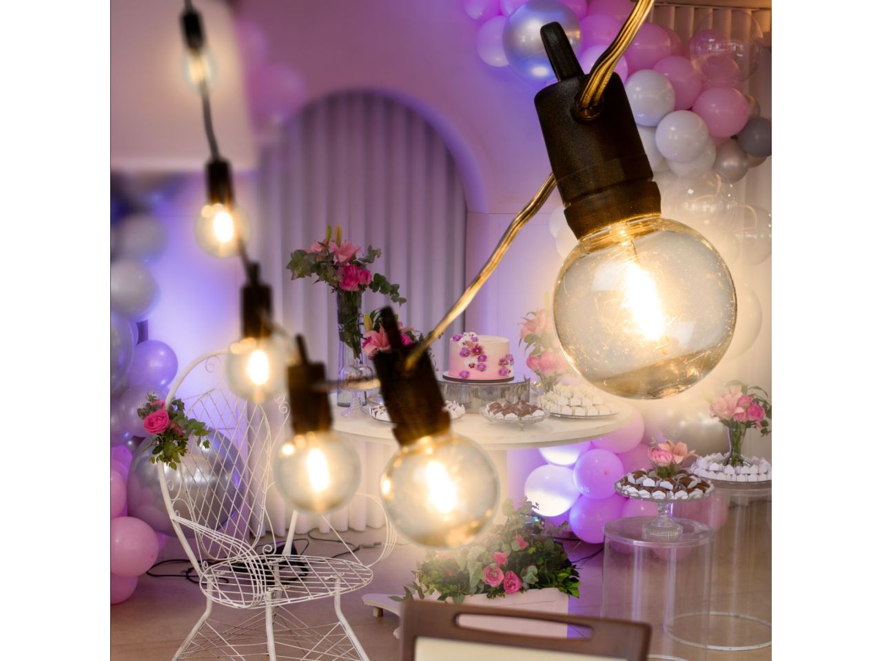 Catena di luci lineare misura 4m decorata party light con 10 lampadine in plastica trasparente antiurto led bianco caldo per uso interno ed esterno