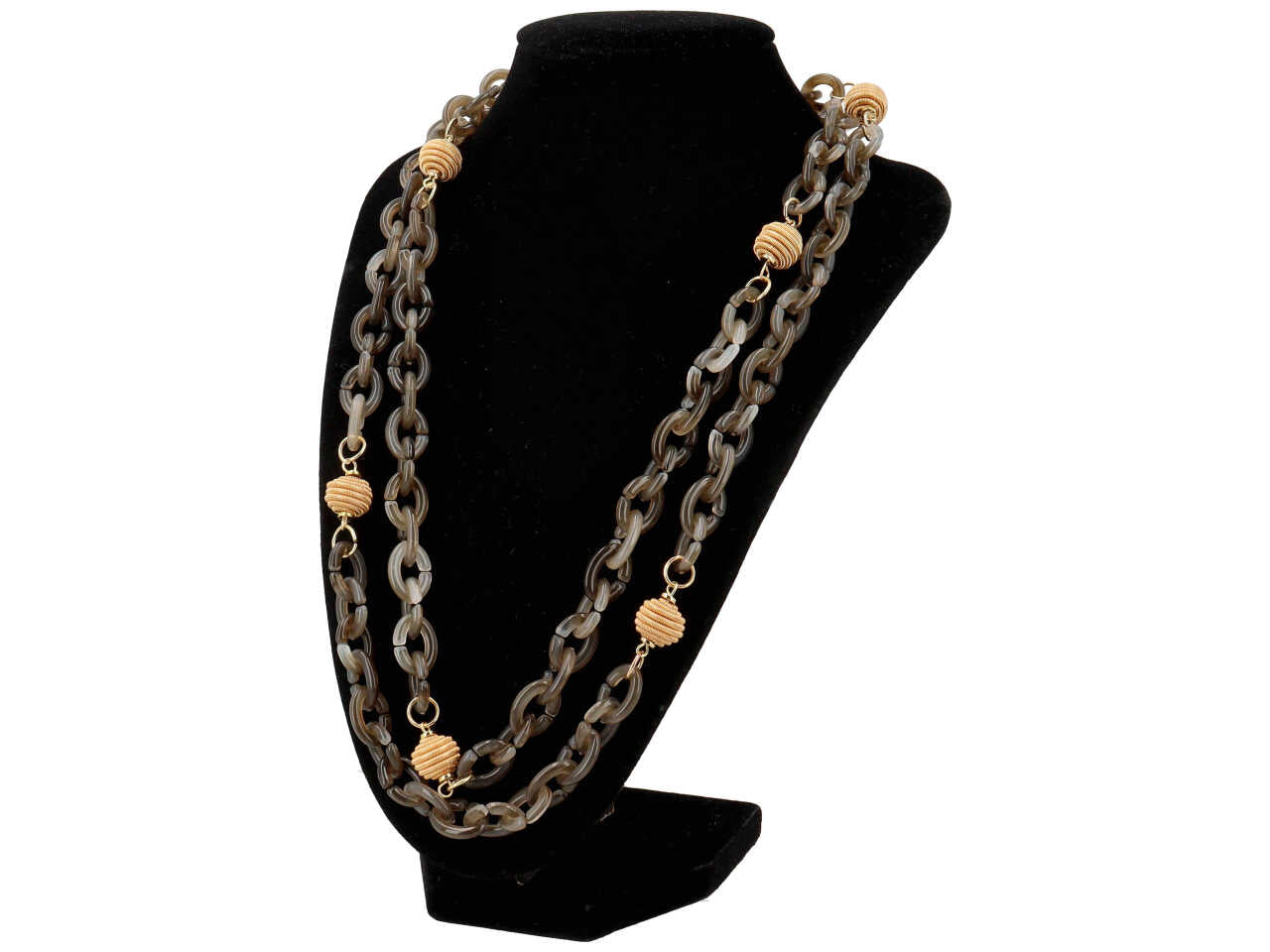 Collana in resina piu' metallo