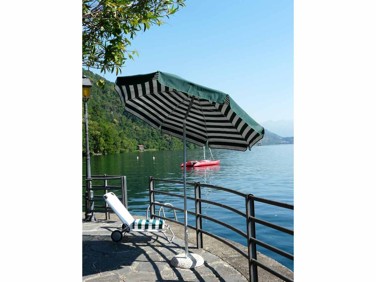 Ombrellone da spiaggia rigato bianco verde 100/8/33cm