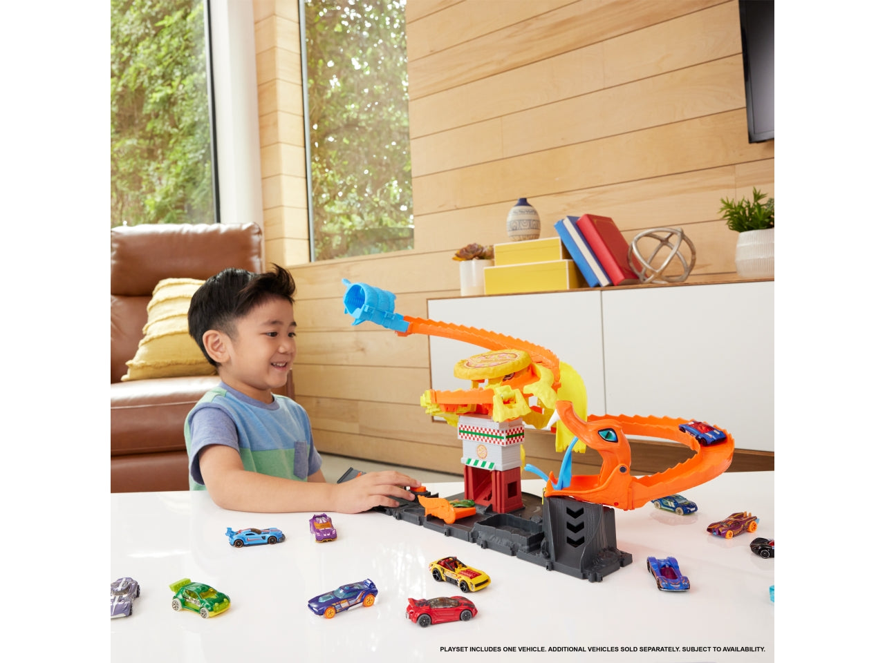Hot wheels pizza slam cobra attack