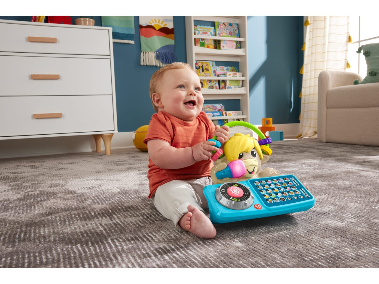 Fisher- Price Animal Band - Lello il Torello Prime Parole toro interattivo per l'apprendimento con tasti a forma di lettera e 115 canzoni luci e microfono giocattolo per bambini 9+ mesi HYL01