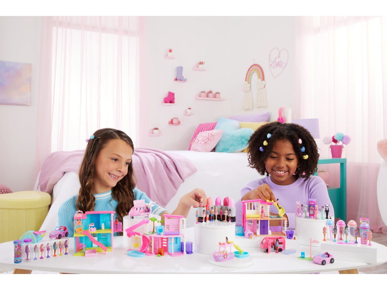 Barbie Mini barbieland fashionistas dolls, Rossetto con mini dolls a sopresa per bambine 4+ Mattel