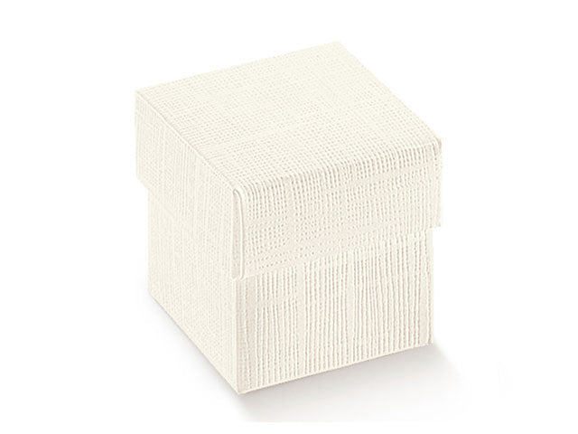 Scatola seta bianco con coperchio 18x18x4cm