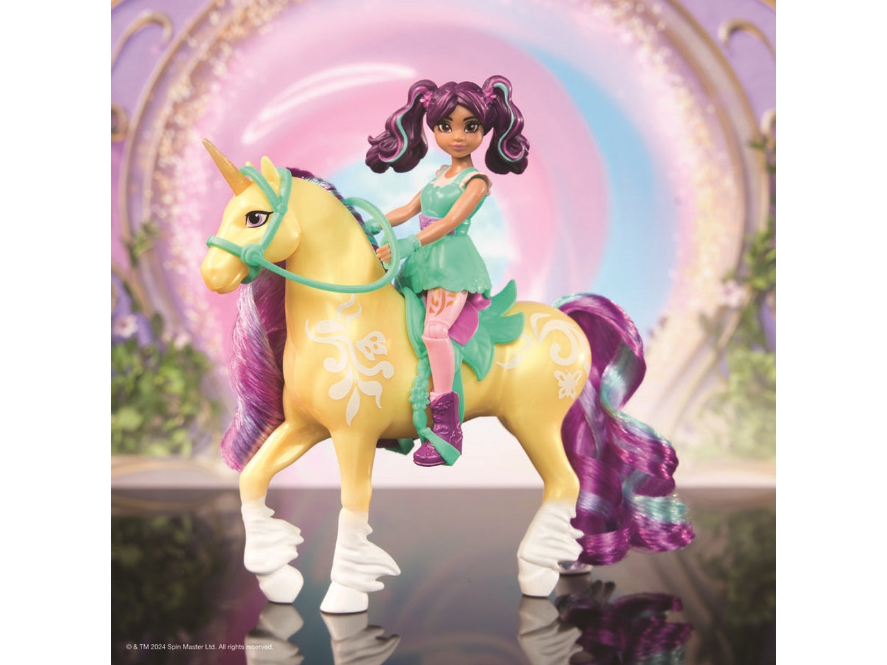 Unicorn academy small doll ava & leaf | Spin Master