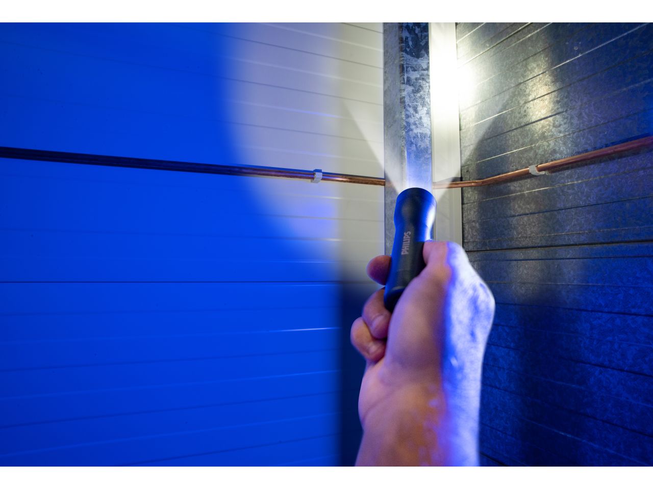 Torcia 120 lumen a batterie sfl4000t/10 3xaaa misura 3,4x3,4x12,4cm marca philips