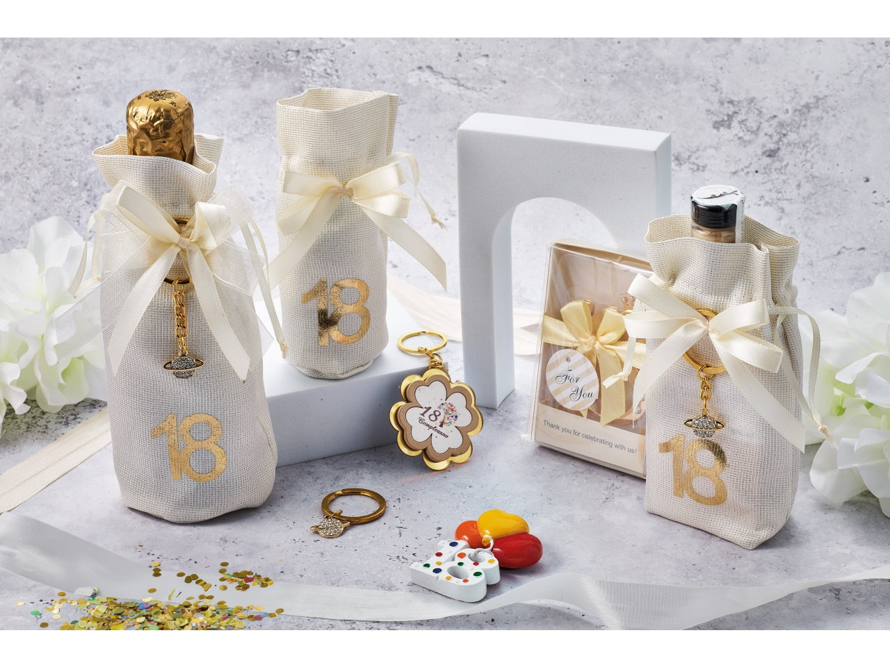 Portachiavi 18 anni con plexiglass oro 4,5cm