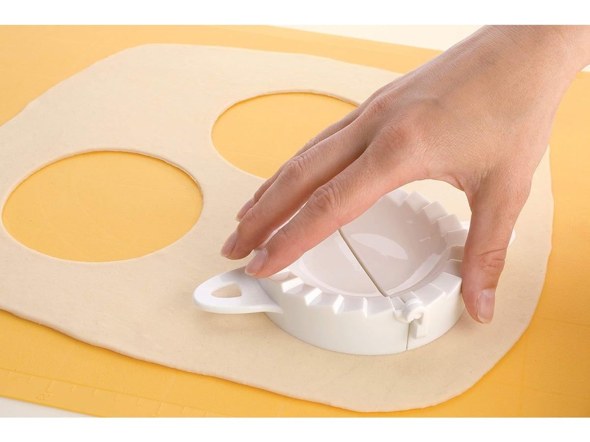 Forme per ravioli panzerotti 4 pezzi 6 8 10 12 cm Tescoma Delicia