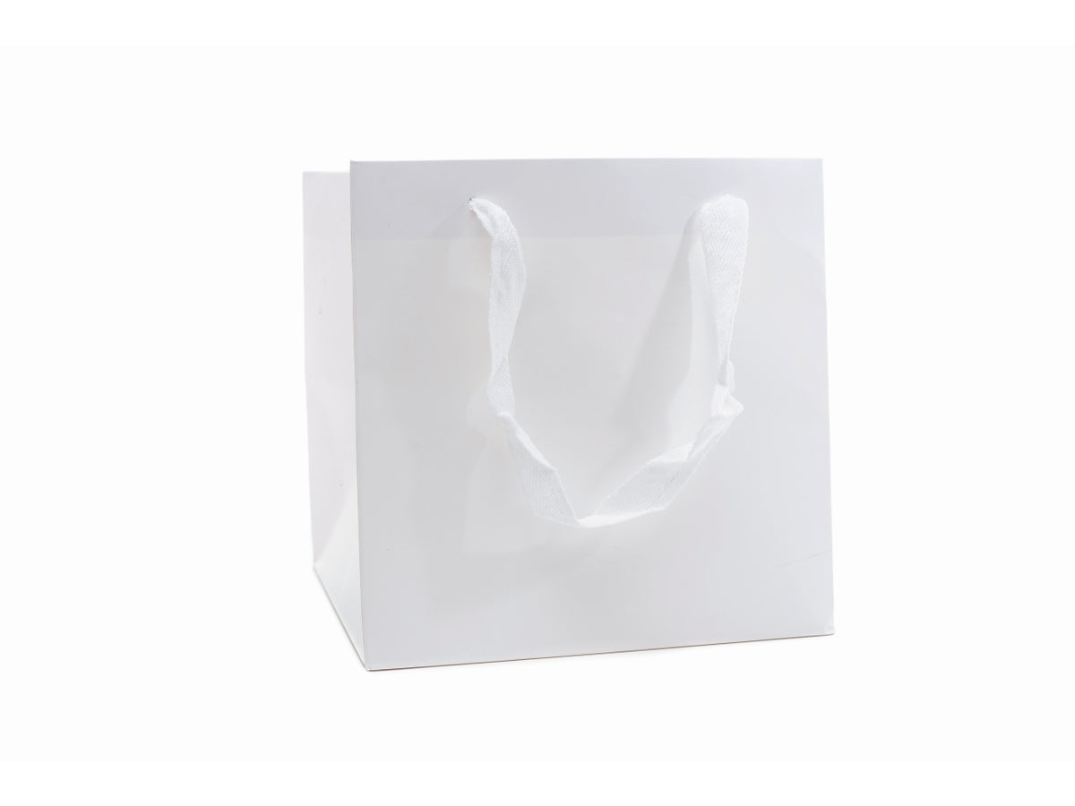 Shopper cube in carta bianca 220gr. 15x15x15cm