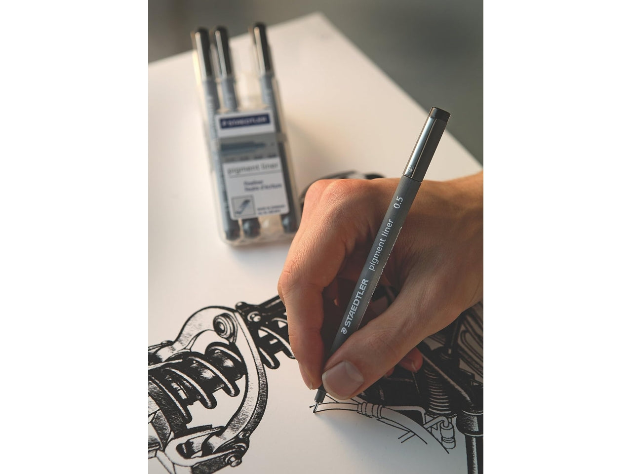 Finerliner pigment liner penne ad inghiostro pigmentato set da 4 pezzi nero