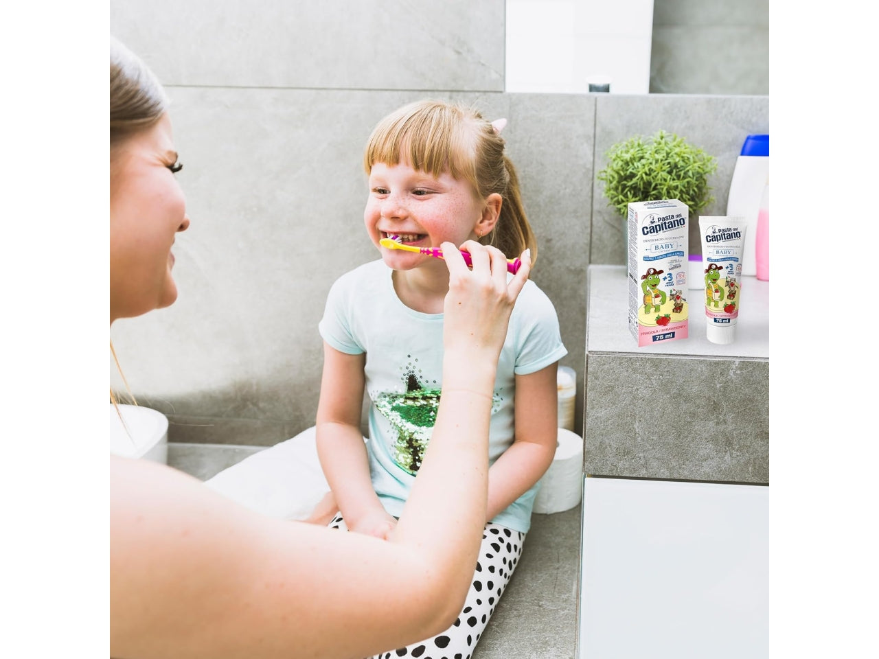 Pasta del capitano dentifricio per bambini alla fragola 75ml $