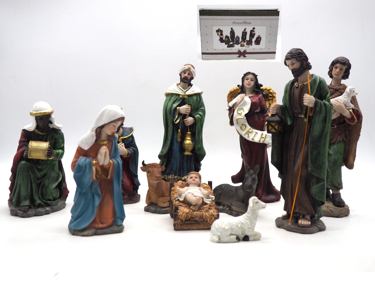 Nativita' 11 pezzi h.20/14cm colorati