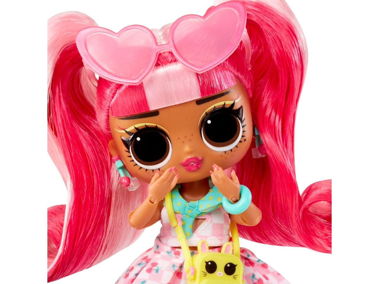 L.o.l. Surprise Tweens core doll cherry b.b.
