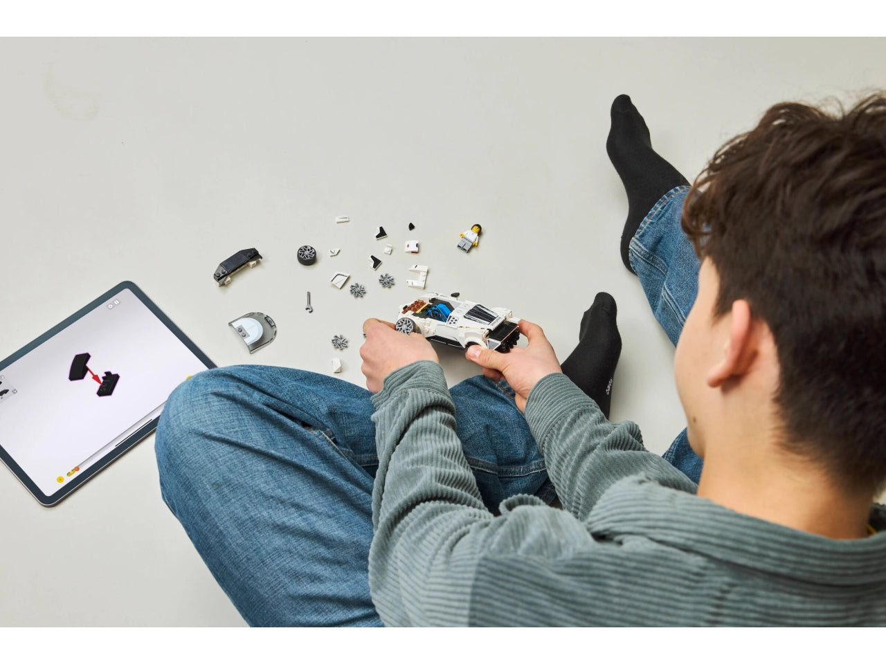 LEGO Hyper Sports Car Bugatti Centodieci