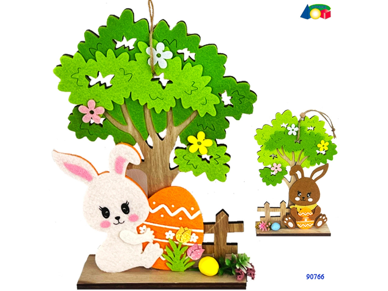 Albero legno con decorazione in feltro