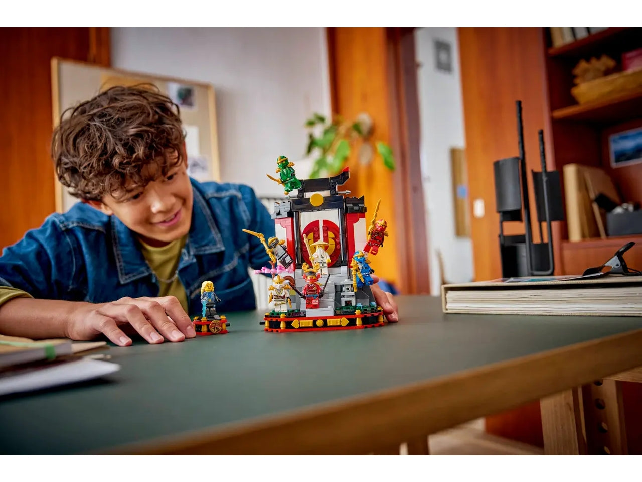 Lego Ninjago Display personaggi Ninja # 15° anniversario