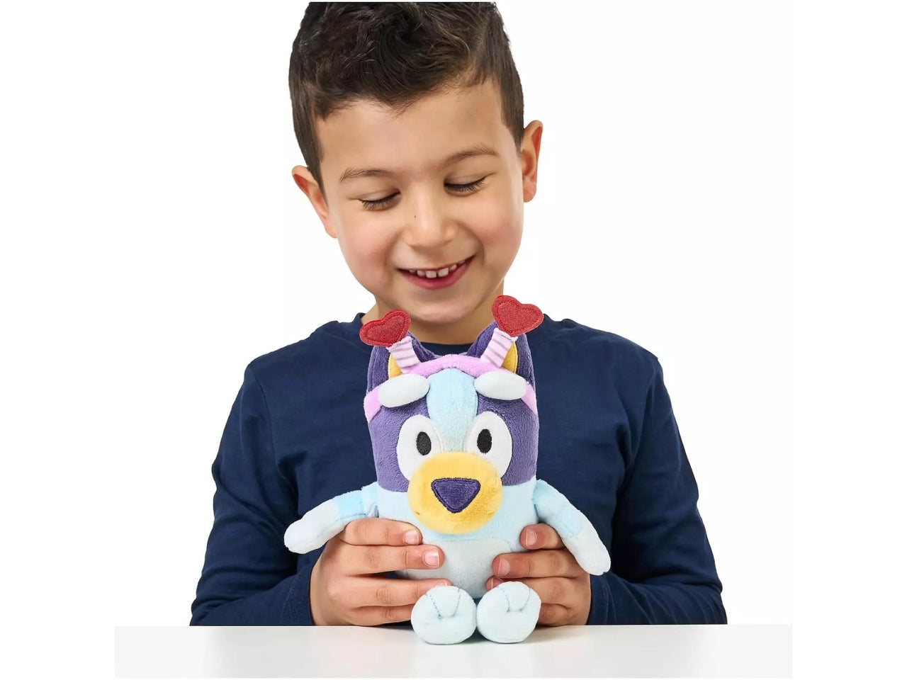 Bluey peluche 20cm disponibile in 7 assortimenti