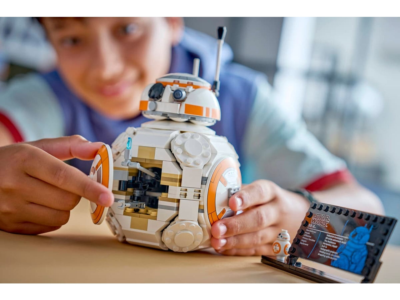 Lego Star Wars TM Droide Astromeccanico BB-8