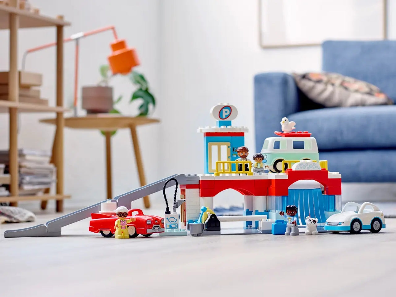 Lego duplo autorimessa e autolav.10948