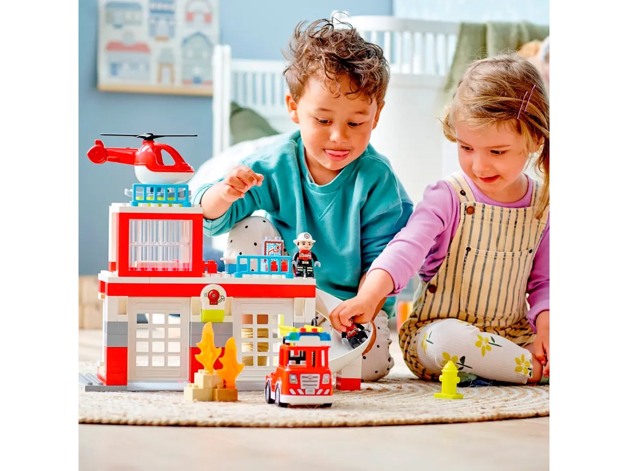 Lego Duplo Caserma Dei Pompieri ed Elicottero 10970