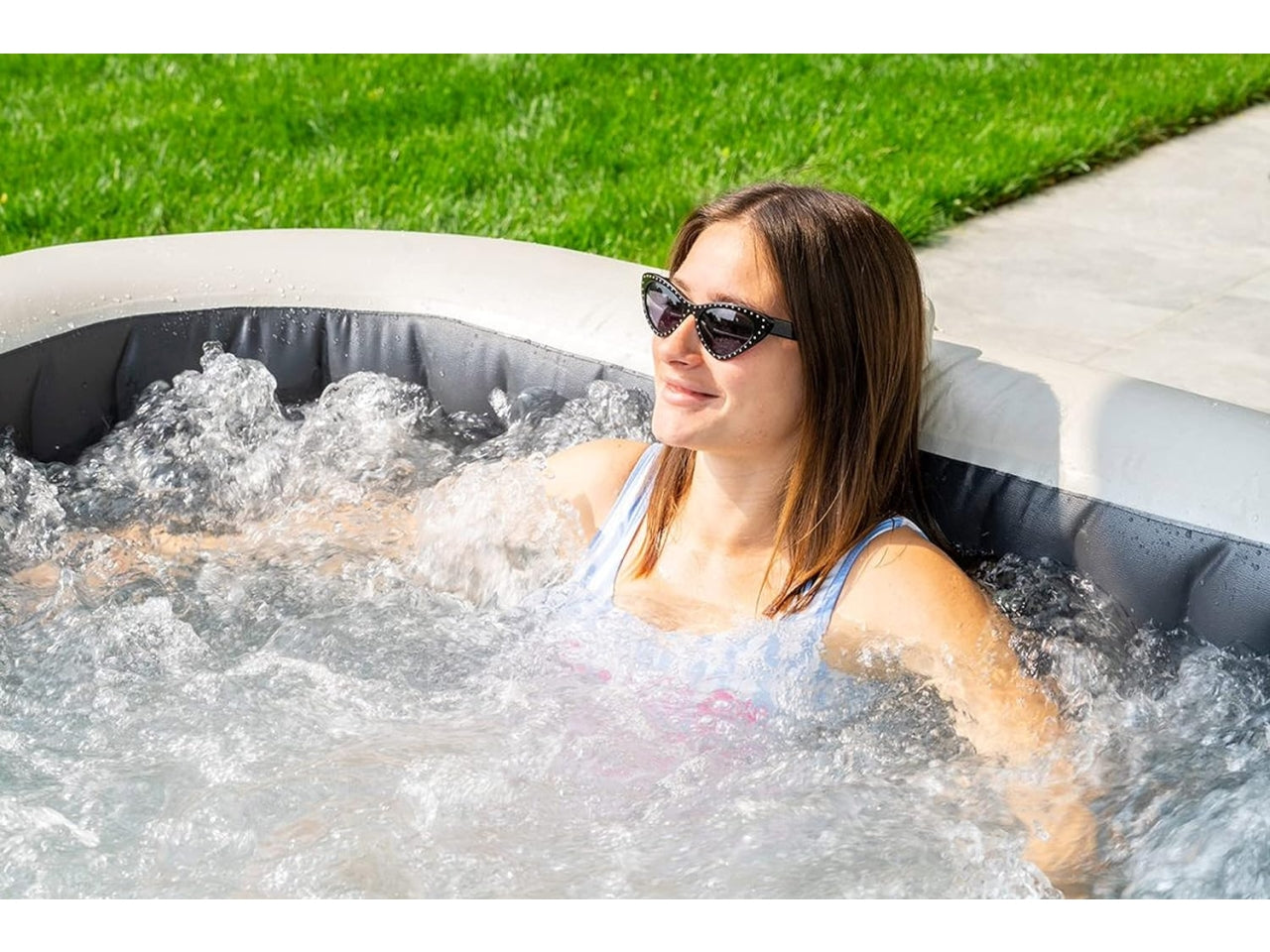 Bubble massage set greystone deluxe 4 posti quadrata con pompa, riscaldatore, sistema di purificazione acqua, 140 getti, telo base, telo copertura, dispenser di cloro