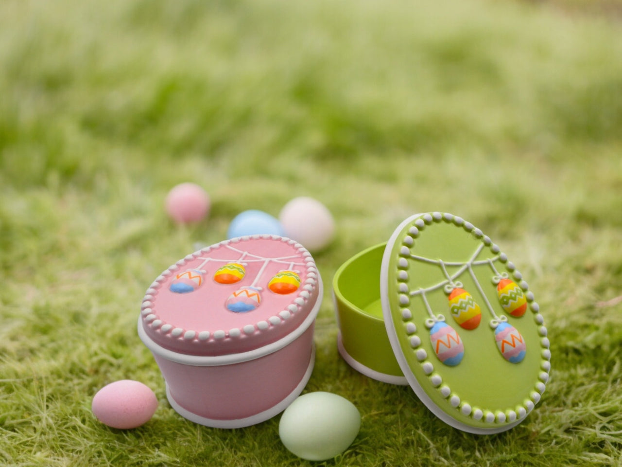 Scatola uovo grande ceramica 18x13cm