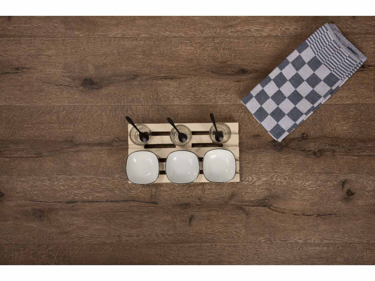 Alpina tagliere da aperitivo in legno da 30x15x2cm con 3 piattini in ceramica, 3 coppette in vetro e 3 cucchiaini