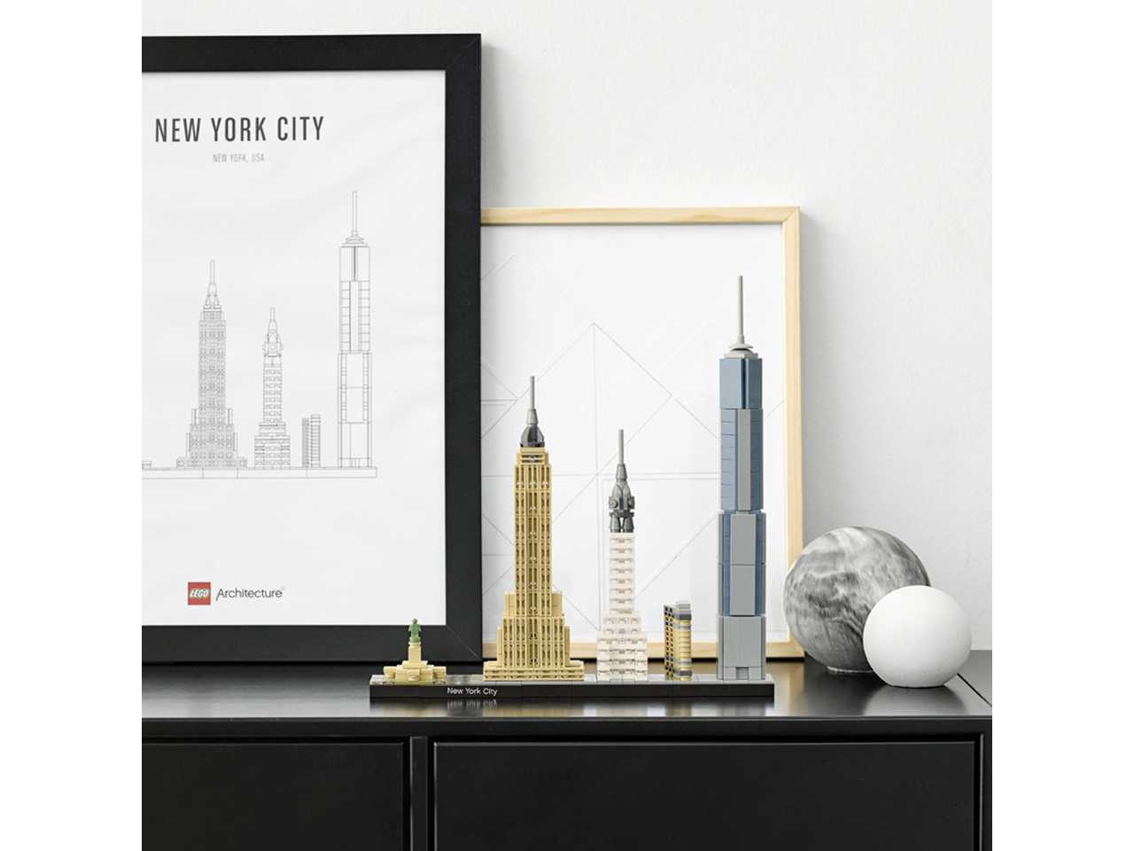 Lego architecture new york city.