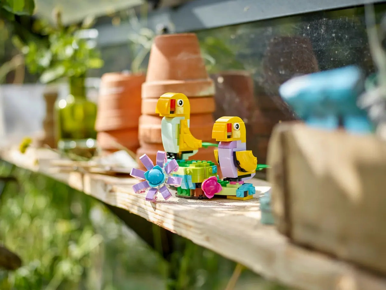 Lego creator innaffiatoio con fiori