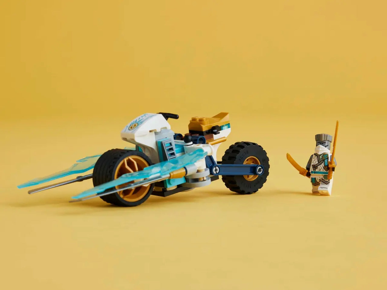 Lego Ninjago Moto di ghiaccio di Zane, set di costruzioni in scatola da 84 pezzi, 7+ anni 71816