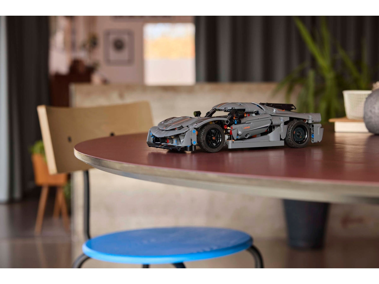 LEGO Technic - Hypercar Koenigsegg Jesko Absolut Grigia, Modellino di Auto da Costruire, Macchina Giocattolo per Bambini e Bambine da 10 Anni, Idea Regalo per Fan delle Supercar e dei Veicoli 42173
