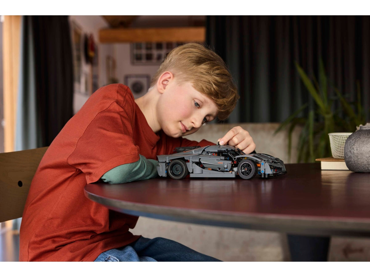 LEGO Technic - Hypercar Koenigsegg Jesko Absolut Grigia, Modellino di Auto da Costruire, Macchina Giocattolo per Bambini e Bambine da 10 Anni, Idea Regalo per Fan delle Supercar e dei Veicoli 42173
