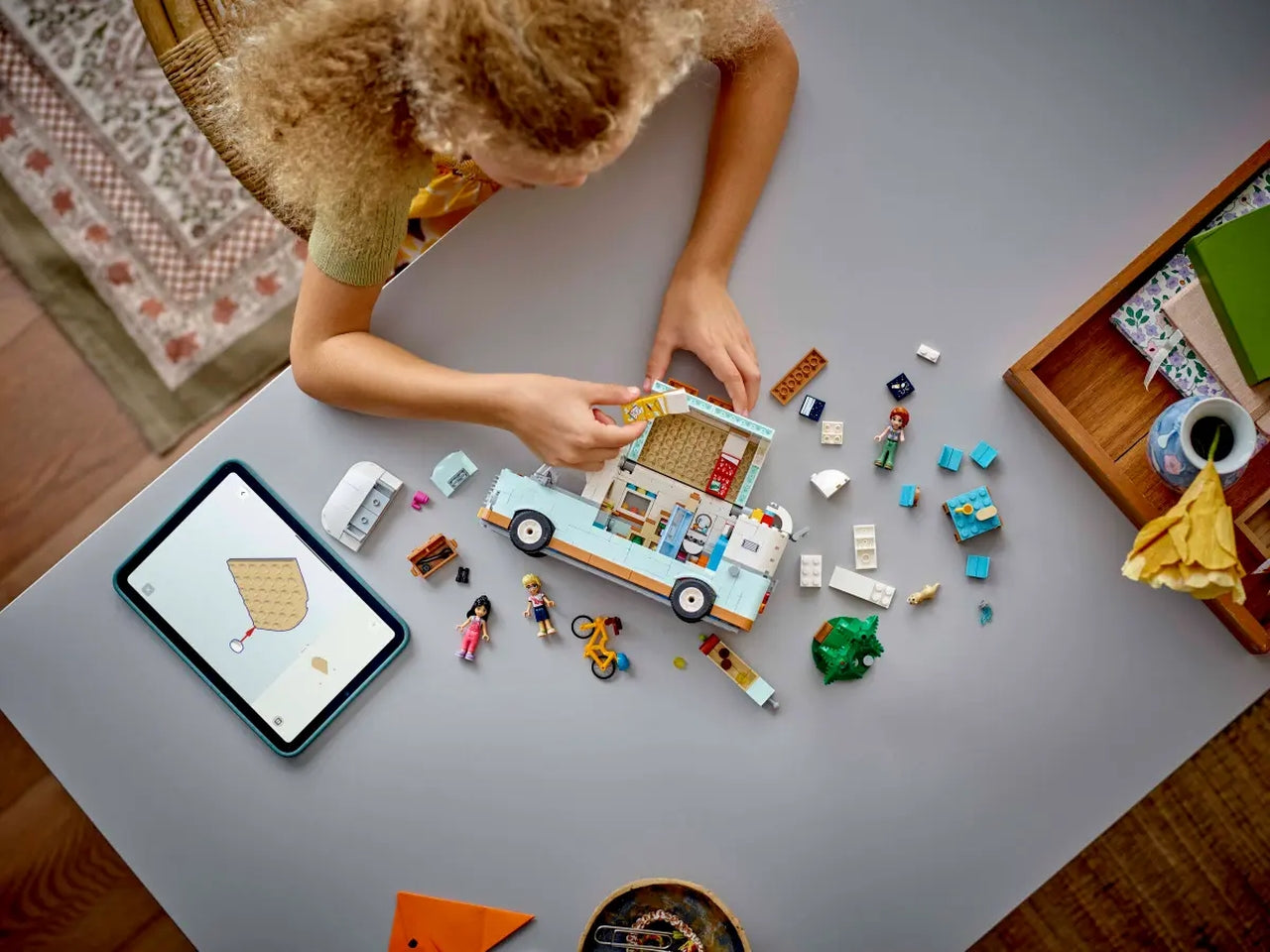 Lego Friends avventura sul camper dellâamicizia 778 pezzi per etÃ  7+ 42663