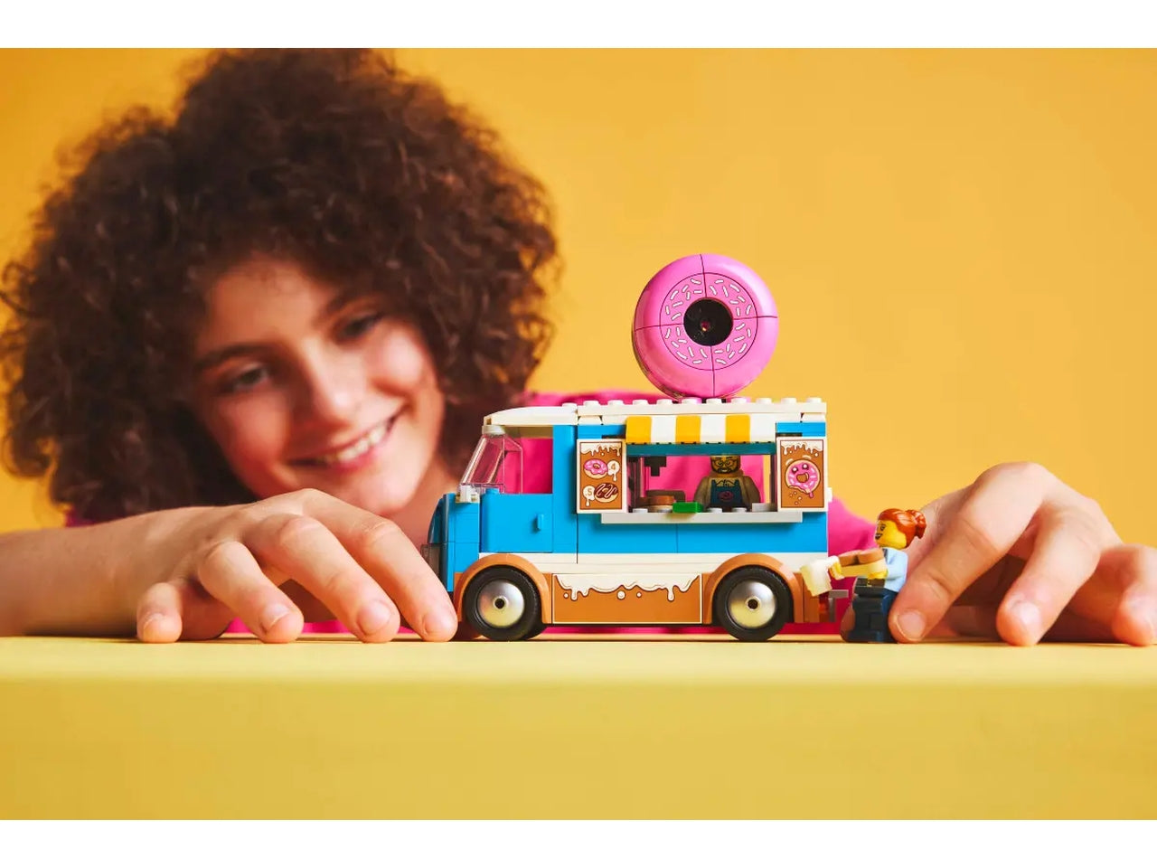 Lego City great vehicles furgone delle ciambelle 196 pezzi per etÃ  5+ 60452