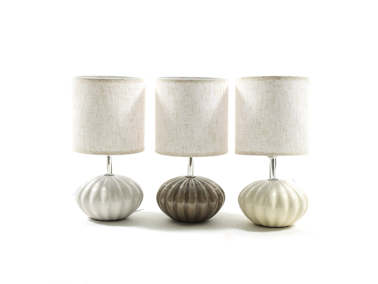 Lampada con base in ceramica d.13xh.26cm colori assortiti scatola bianca