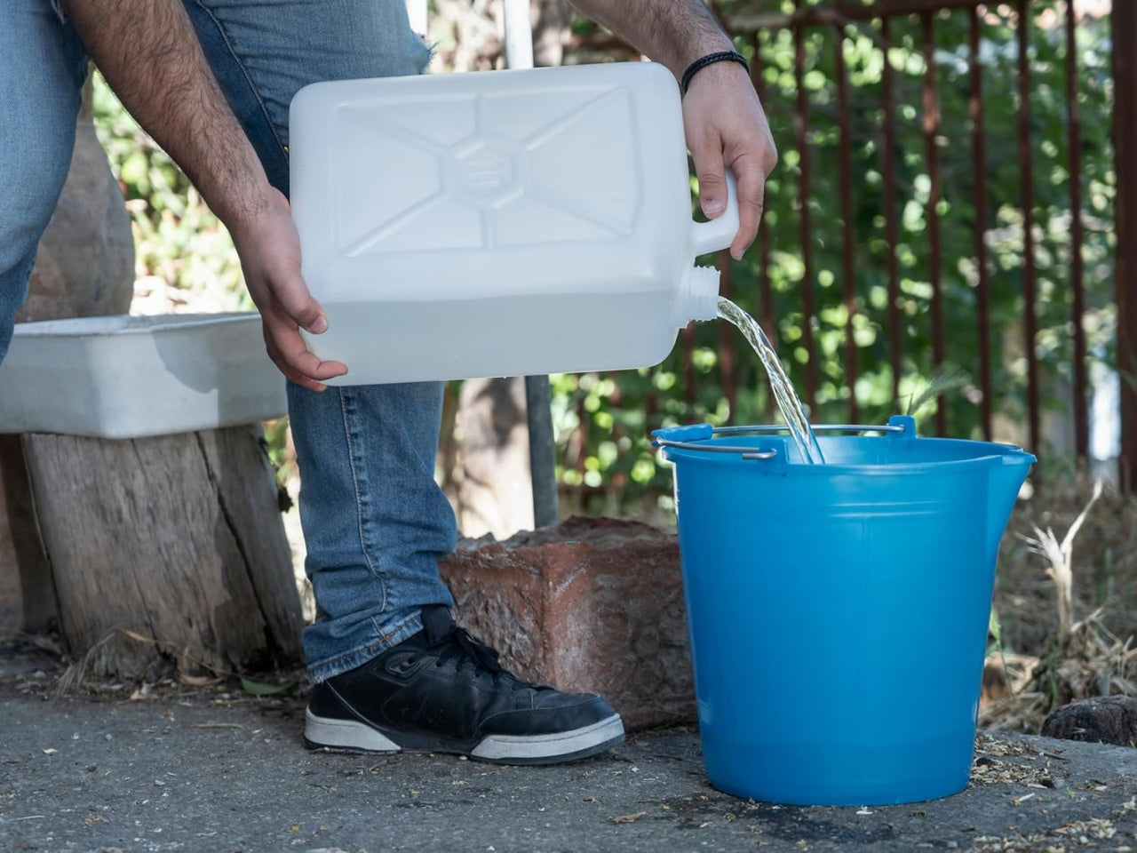 Secchio con becco azzurro 12lt s 12
