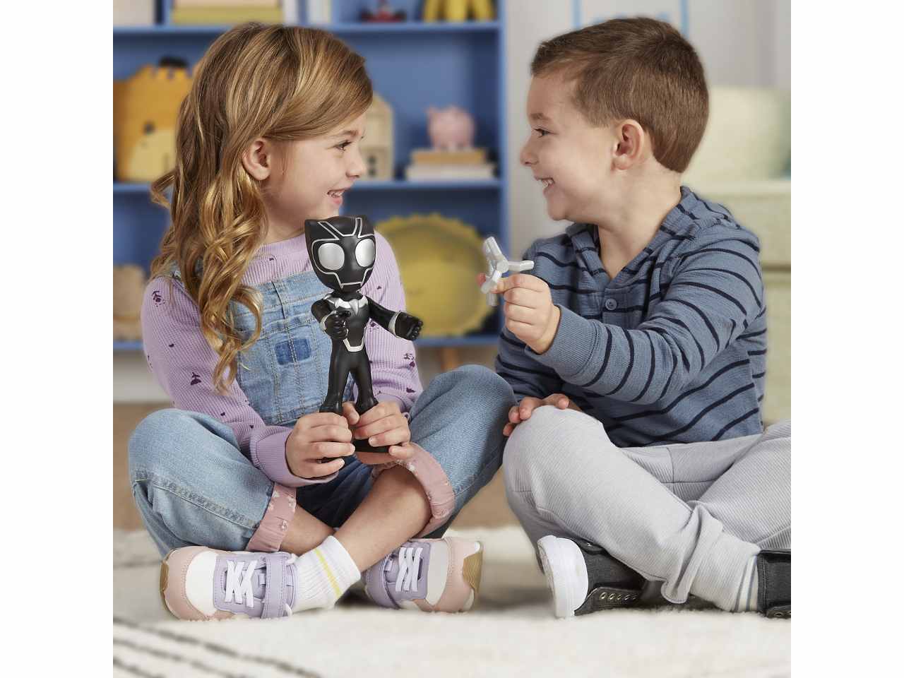 Spidey and his amazing friends figura mega black panther