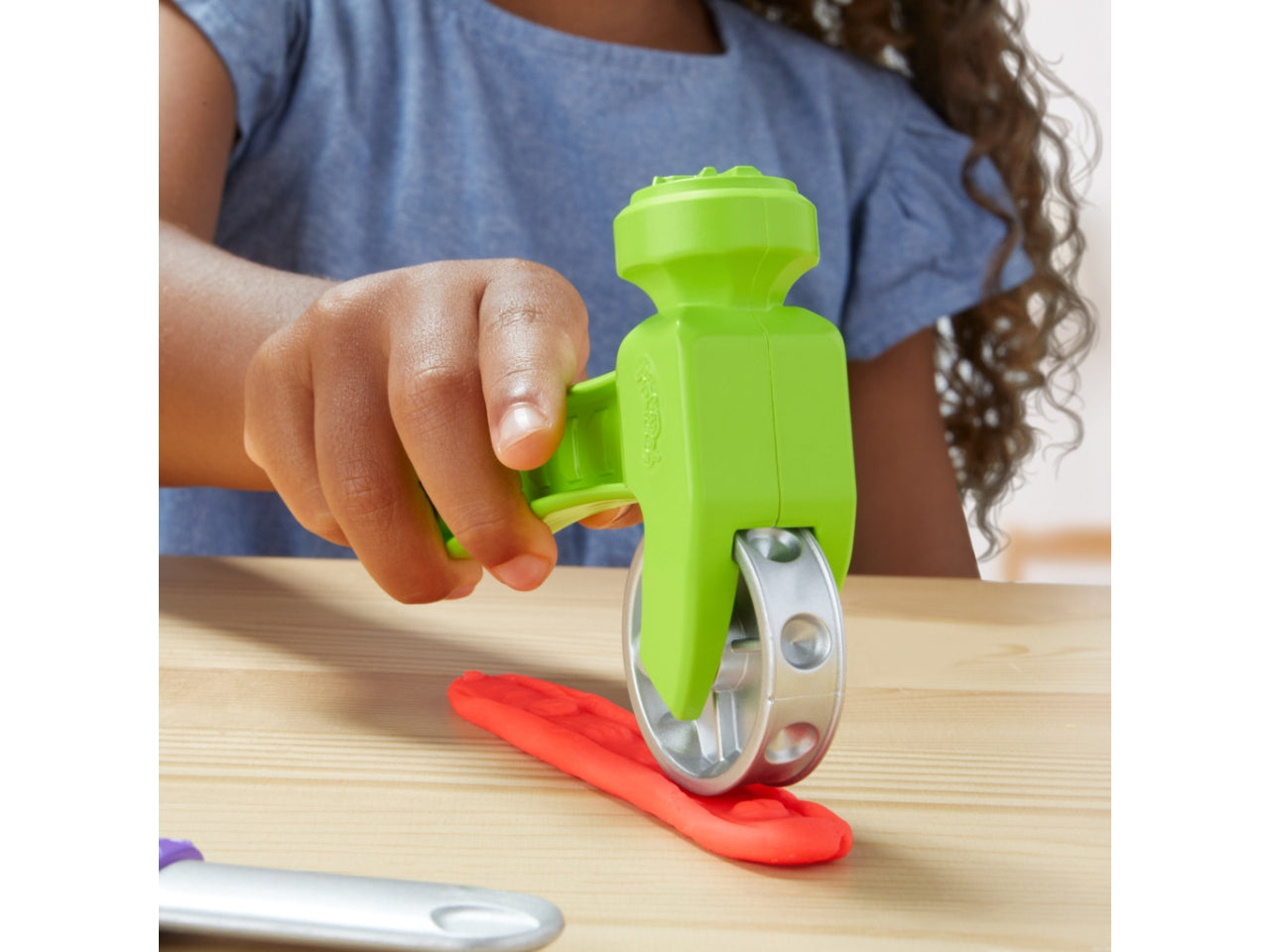 Play-doh Banco da lavoro set da gioco di pasta modellabile - Hasbro