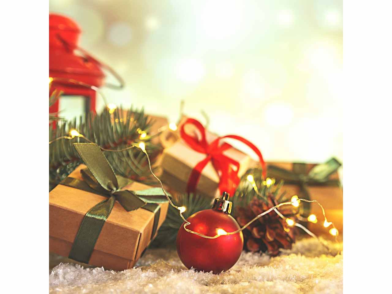 Filo metallo argento 2mt con 20micro led bianco caldo luce fissa a batteria 2xcr2032 incluse