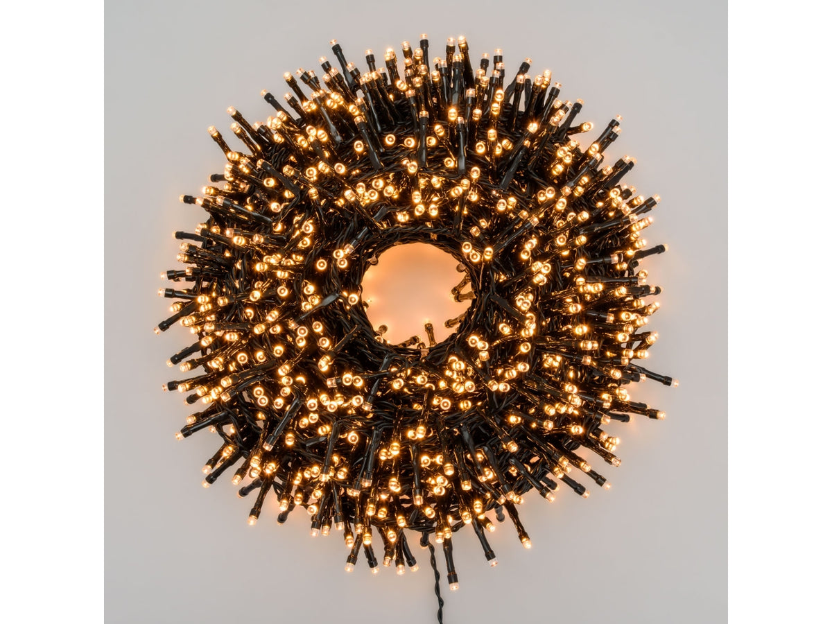 Catena 2000led bianco caldo traditional con 8 giochi di luce, filo verde 4+40,5mt uso interno/esterno