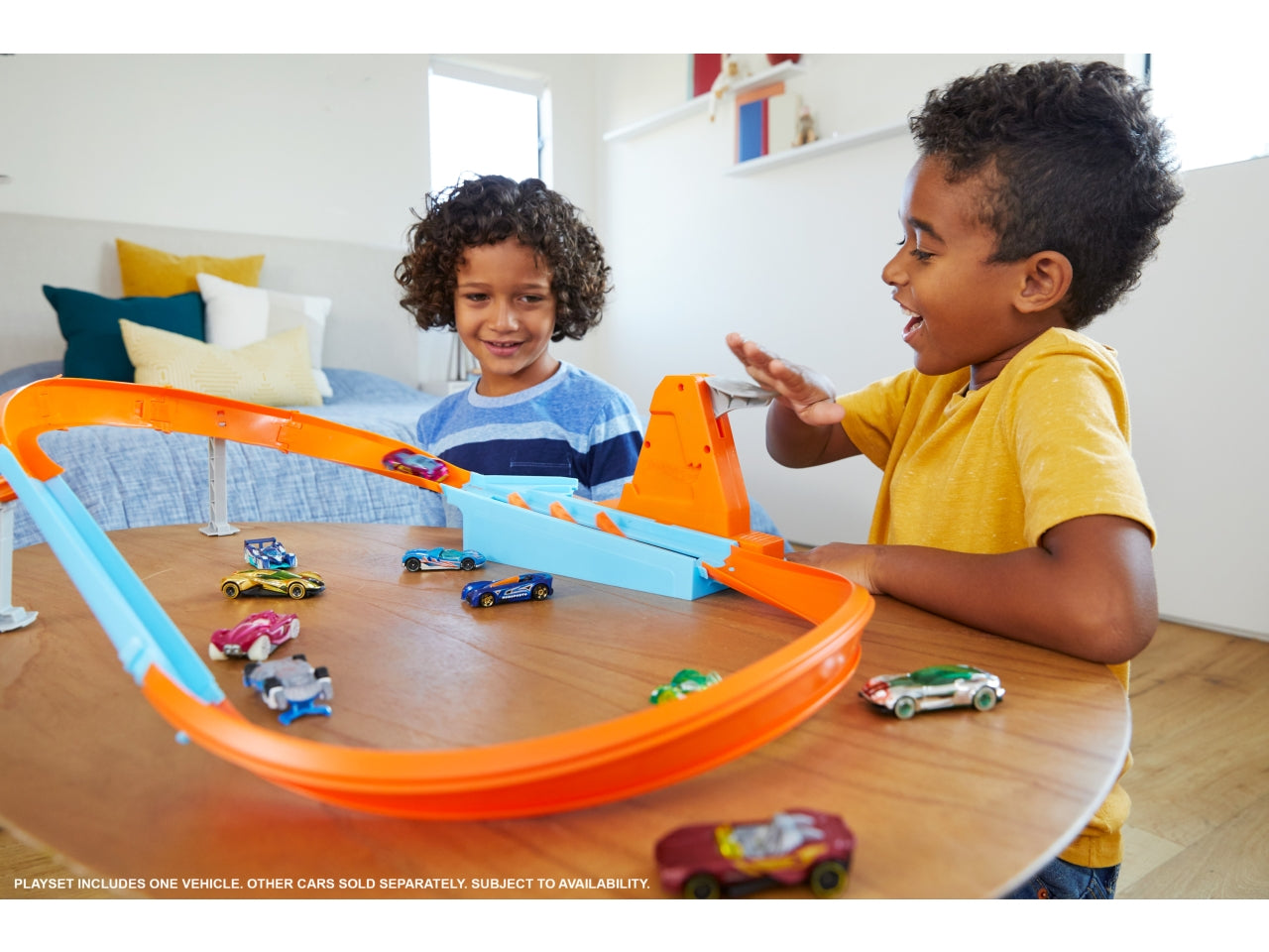 Hot wheels rapid raceway playset